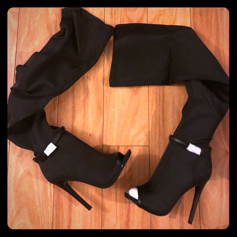 💕Brand new Heeled Boots